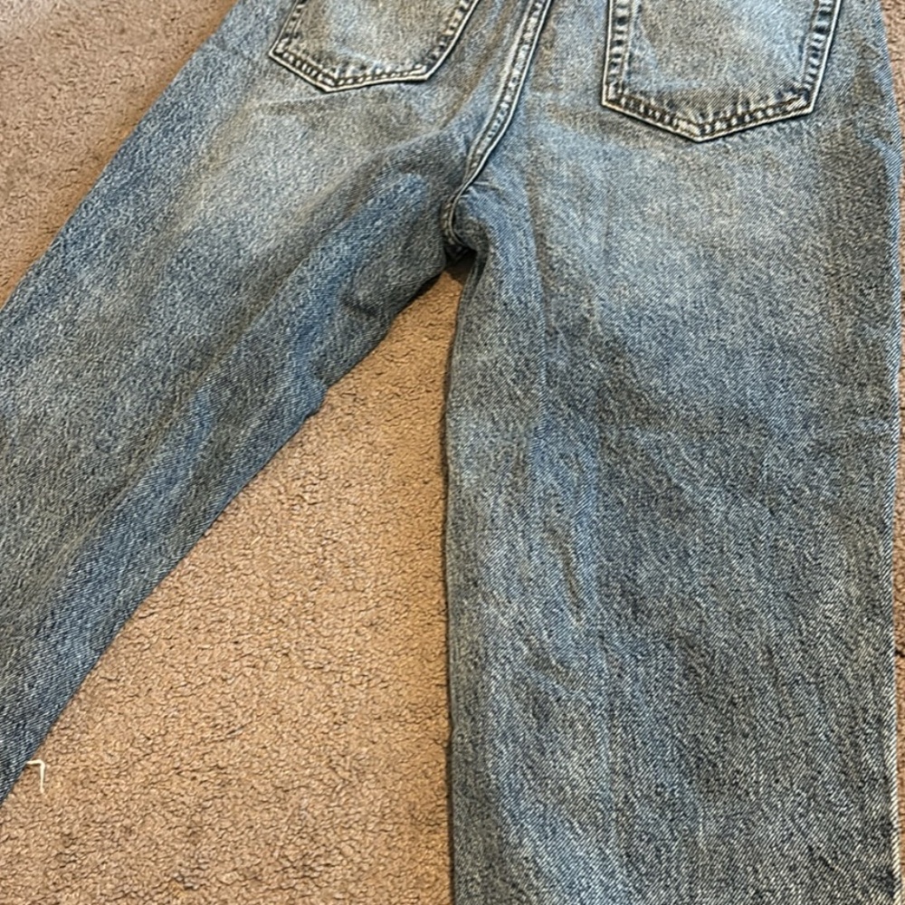 jeans